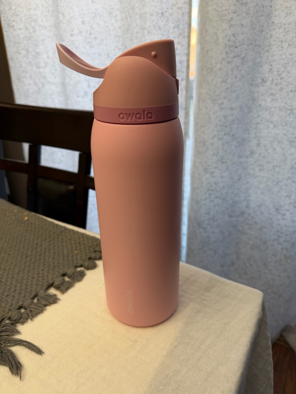 Owala 40oz (Rose Quartz)